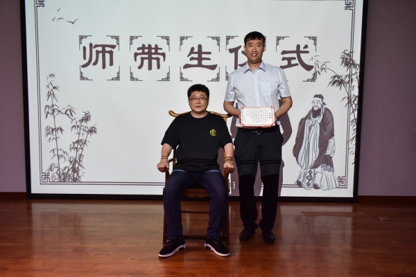 刘元柱 刘新雨.jpg