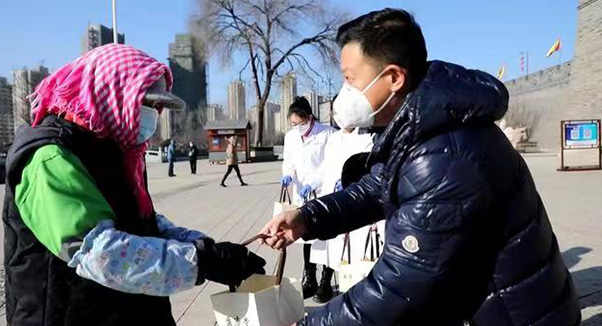 “保康健、防重症”盈济堂爱心接力