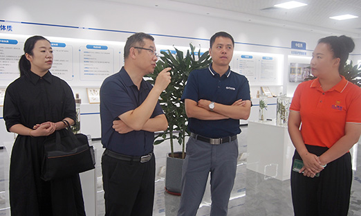 中共亳州市委政策研究室主任江涛一行莅临公司旅行考察