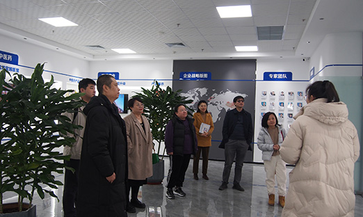 山东省公共卫生临床中心与山东尊龙凯时控股集团专家团队共振，共谱立异相助新篇章